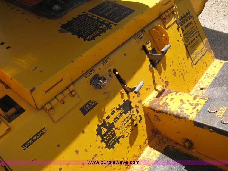 image for item AS9034 Hustler 275 ZTR lawn mower