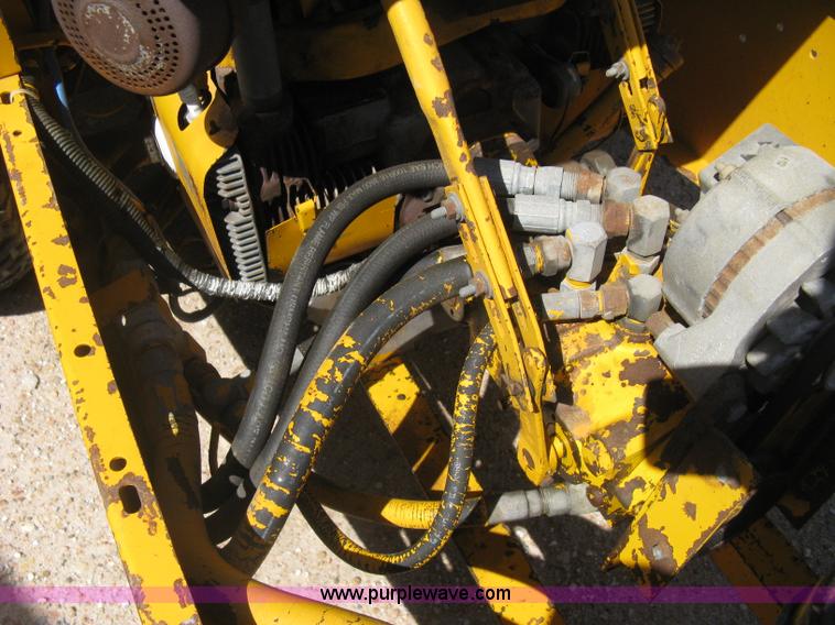 image for item AS9034 Hustler 275 ZTR lawn mower