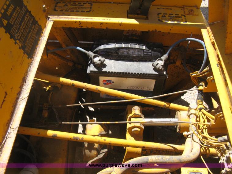 image for item AS9034 Hustler 275 ZTR lawn mower