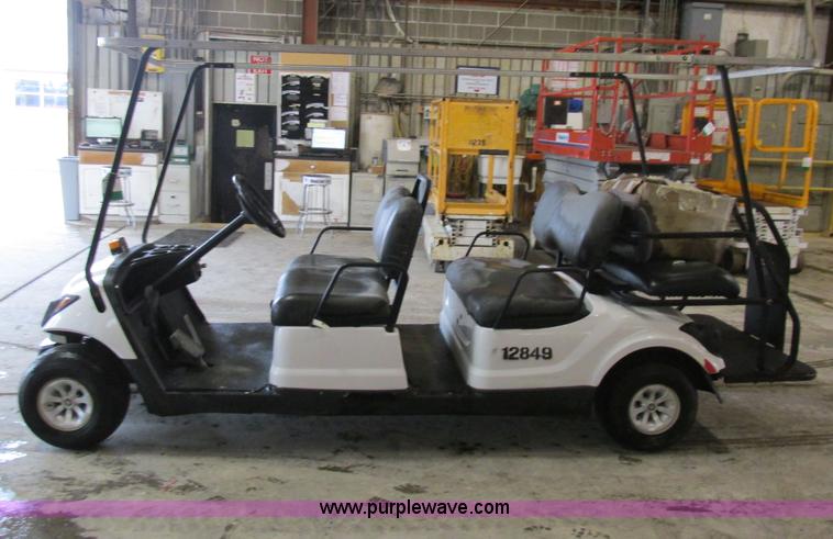 image for item AW9912 2009 Yamaha golf cart