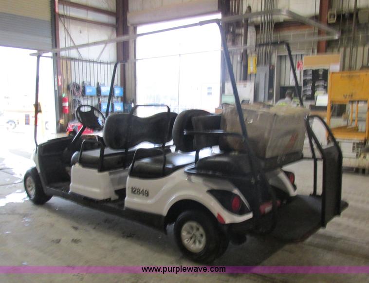 image for item AW9912 2009 Yamaha golf cart
