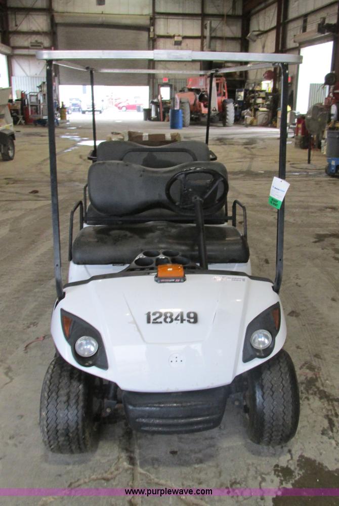 image for item AW9912 2009 Yamaha golf cart