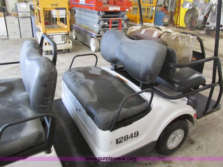 image for item AW9912 2009 Yamaha golf cart