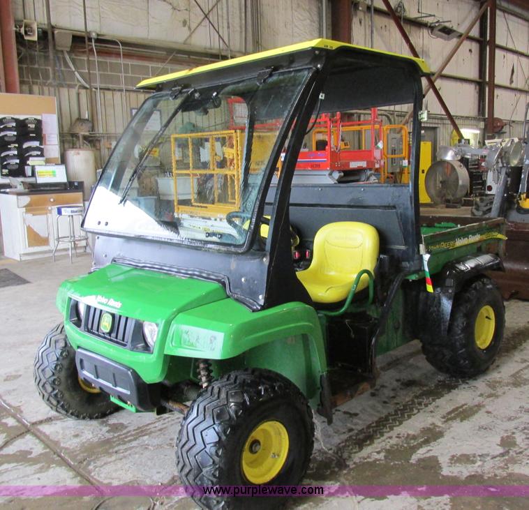 image for item AW9915 John Deere Gator utility vehicle