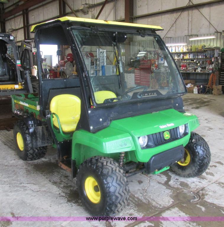 image for item AW9915 John Deere Gator utility vehicle