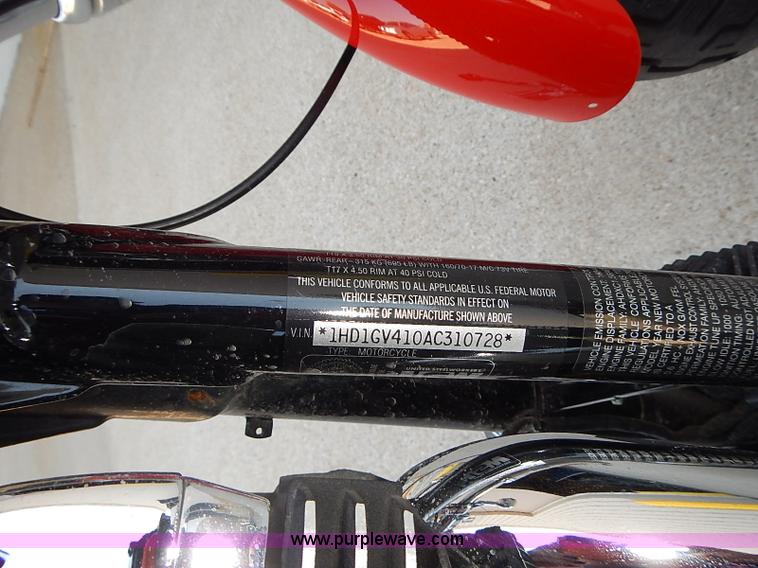 image for item BA9615 2010 Harley Davidson Dyna Superglide Custom motorcycle