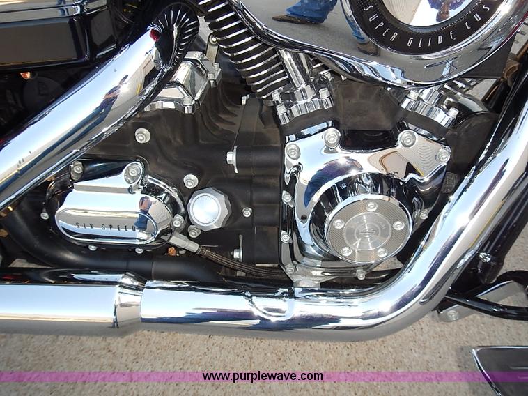 image for item BA9615 2010 Harley Davidson Dyna Superglide Custom motorcycle