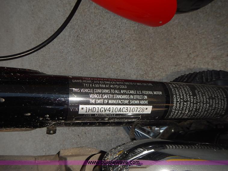 image for item BA9615 2010 Harley Davidson Dyna Superglide Custom motorcycle