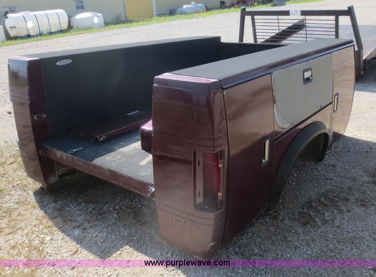 image for item D2119 Stahl service bed