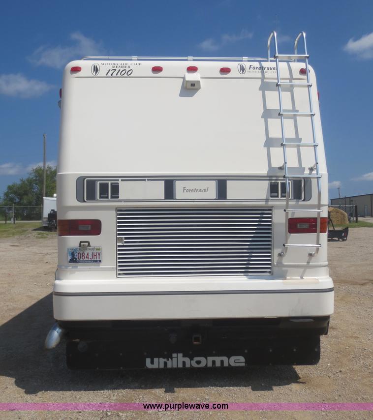 image for item D2122 1992 Foretravel U4300 Silver Edition RV
