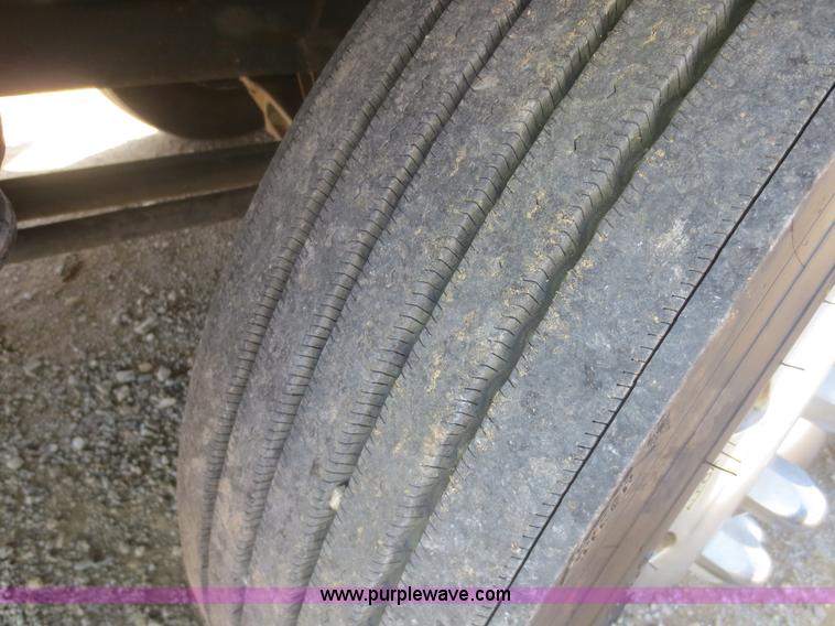 image for item D2122 1992 Foretravel U4300 Silver Edition RV