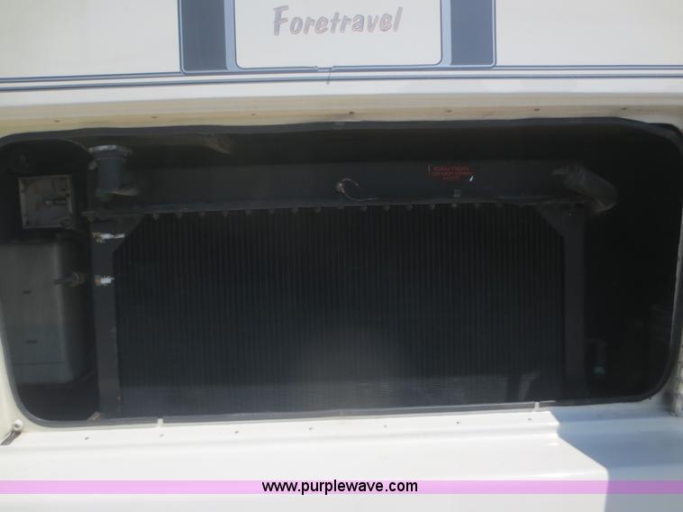 image for item D2122 1992 Foretravel U4300 Silver Edition RV
