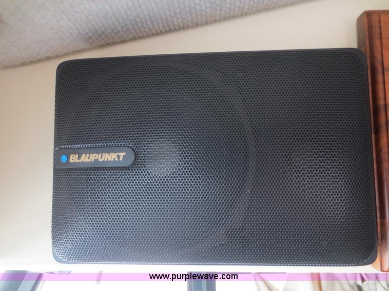 image for item D2122 1992 Foretravel U4300 Silver Edition RV