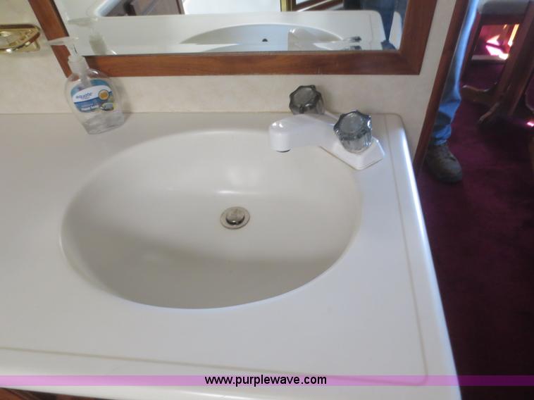 image for item D2122 1992 Foretravel U4300 Silver Edition RV