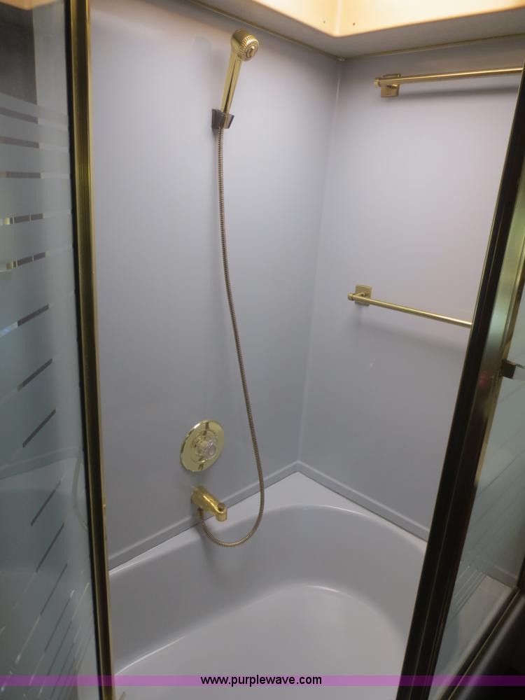 image for item D2122 1992 Foretravel U4300 Silver Edition RV