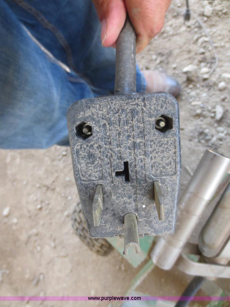 image for item D2124 McElroy poly pipe fusion machine