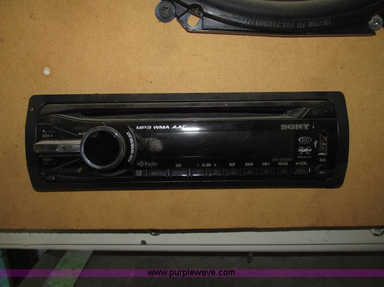 image for item F7492 1996 International 9800 Bus