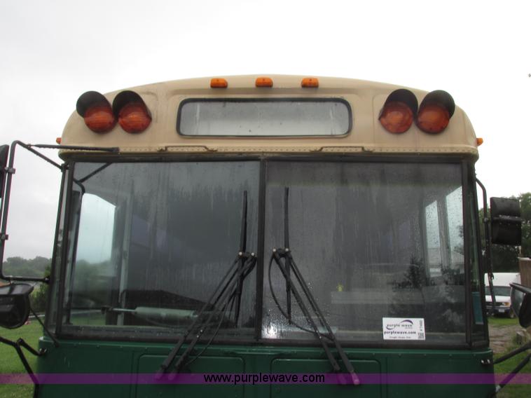 image for item F7492 1996 International 9800 Bus