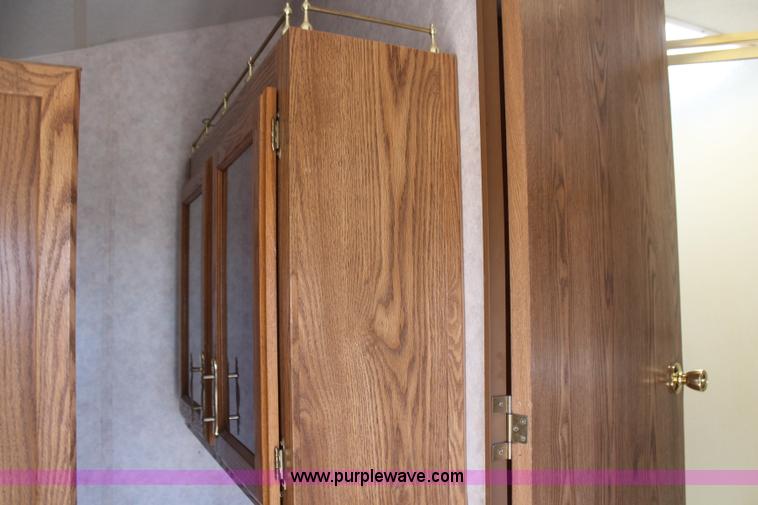 image for item H1419 1994 Fleetwood Savanna camper