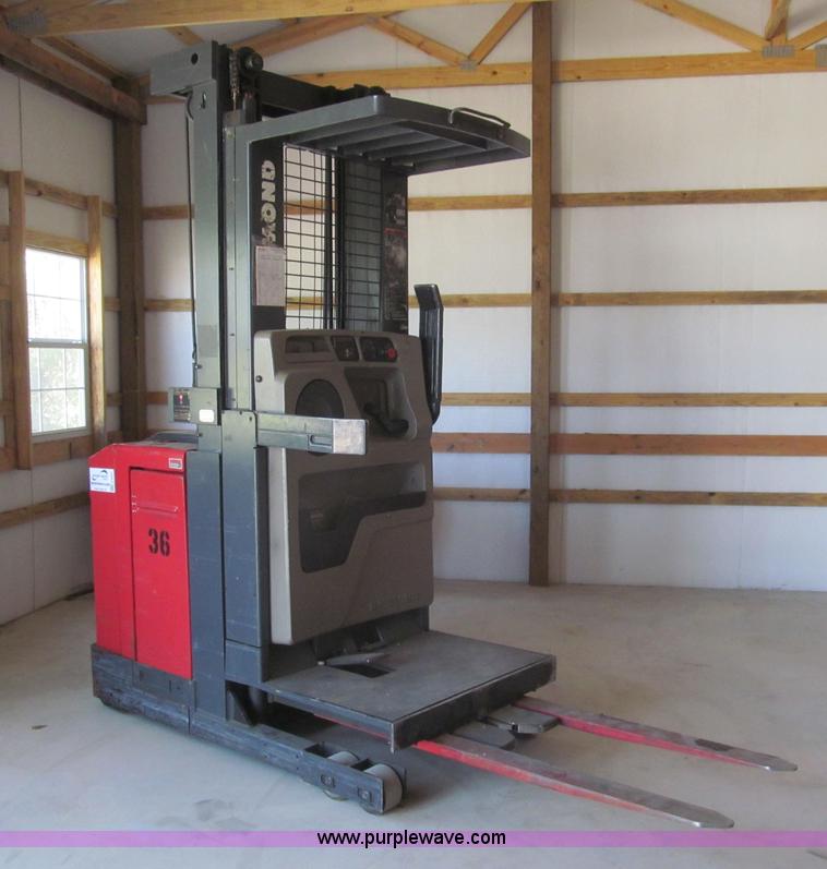 image for item H8867 Raymond electric forklift