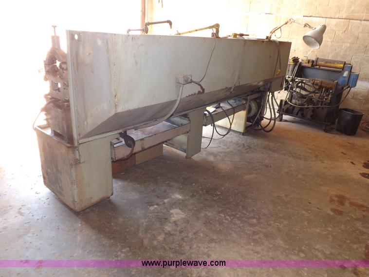 image for item H9194 Le Blond metal lathe