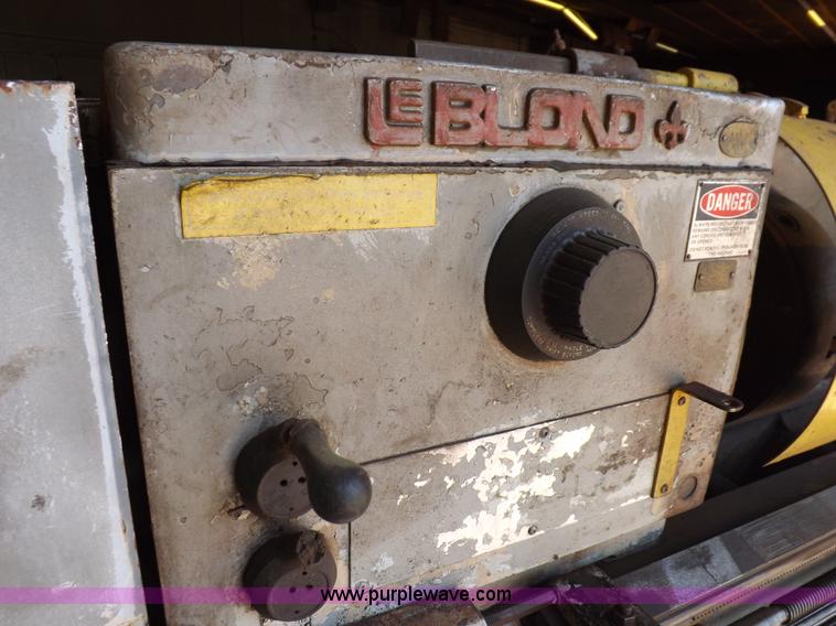 image for item H9194 Le Blond metal lathe
