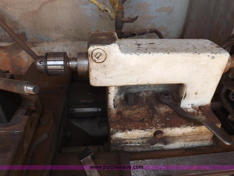 image for item H9194 Le Blond metal lathe