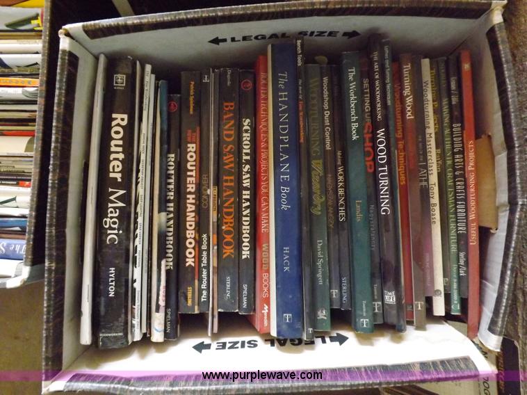 image for item H9195 Assorted wood working equipment