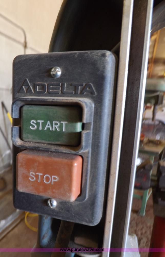 image for item H9198 Delta wood band saw