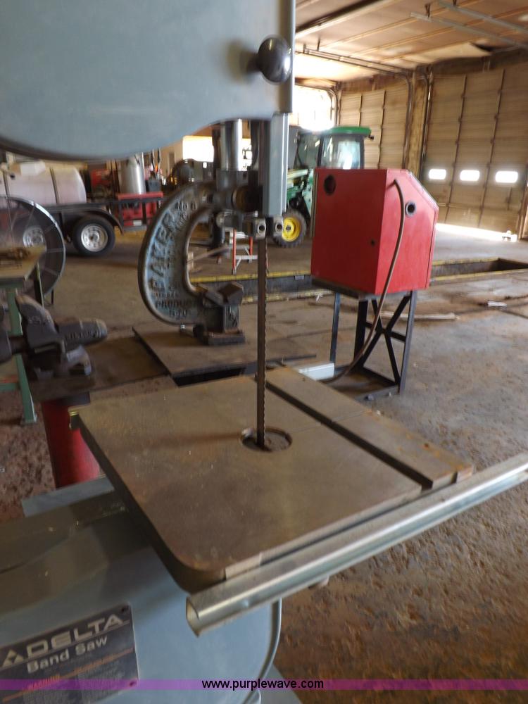 image for item H9198 Delta wood band saw