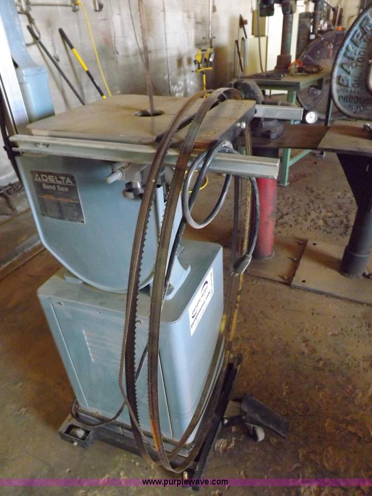image for item H9198 Delta wood band saw