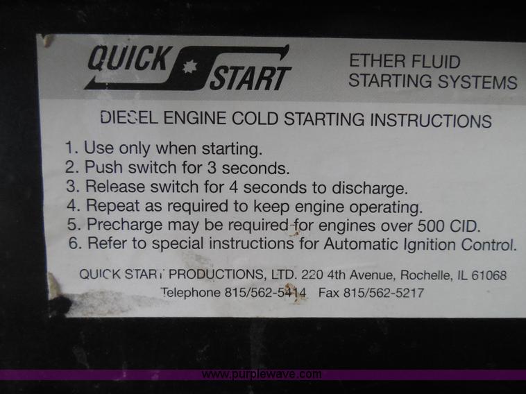 image for item I3418 1988 International S1600 dump truck