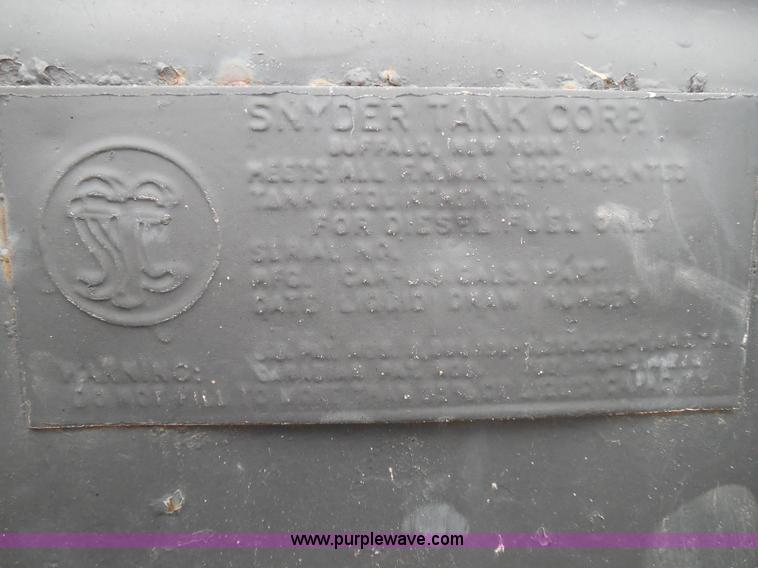 image for item I3418 1988 International S1600 dump truck