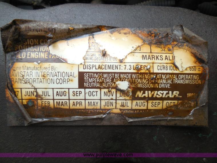 image for item I3418 1988 International S1600 dump truck