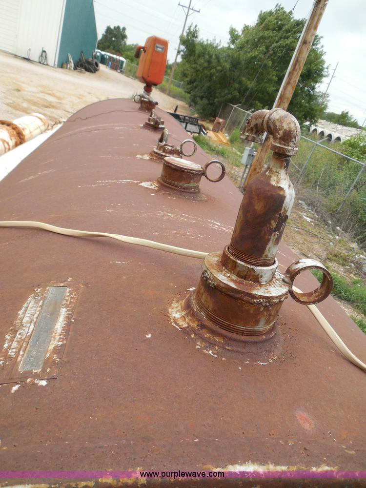 image for item I3419 Wichita Steel Fabricators 1,000 gallon fuel tank