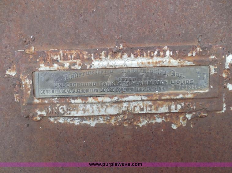 image for item I3419 Wichita Steel Fabricators 1,000 gallon fuel tank