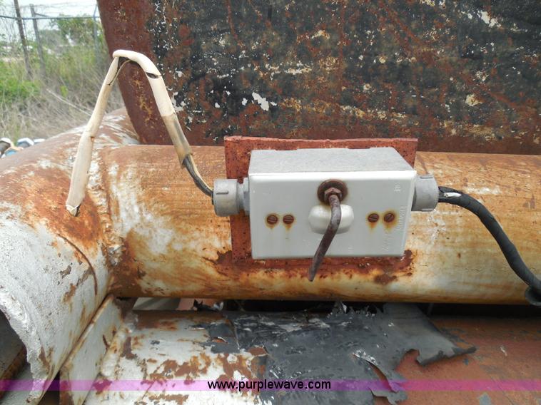 image for item I3419 Wichita Steel Fabricators 1,000 gallon fuel tank