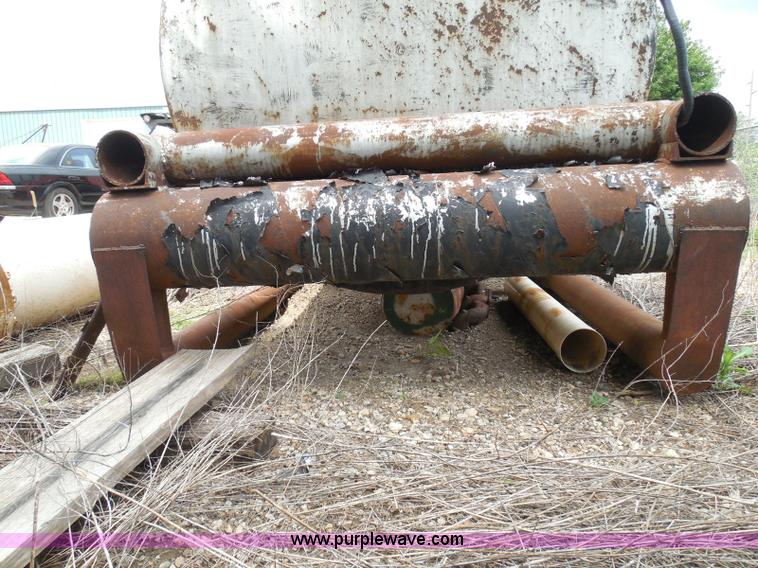image for item I3419 Wichita Steel Fabricators 1,000 gallon fuel tank