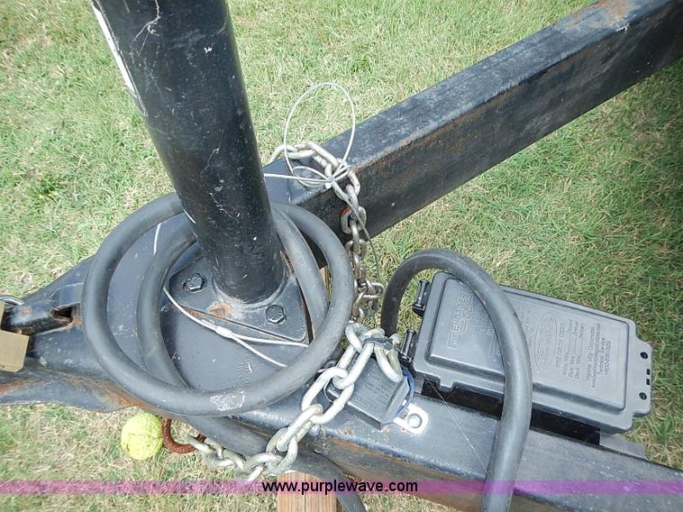 image for item I3534 2013 Hurricane enclosed cargo trailer