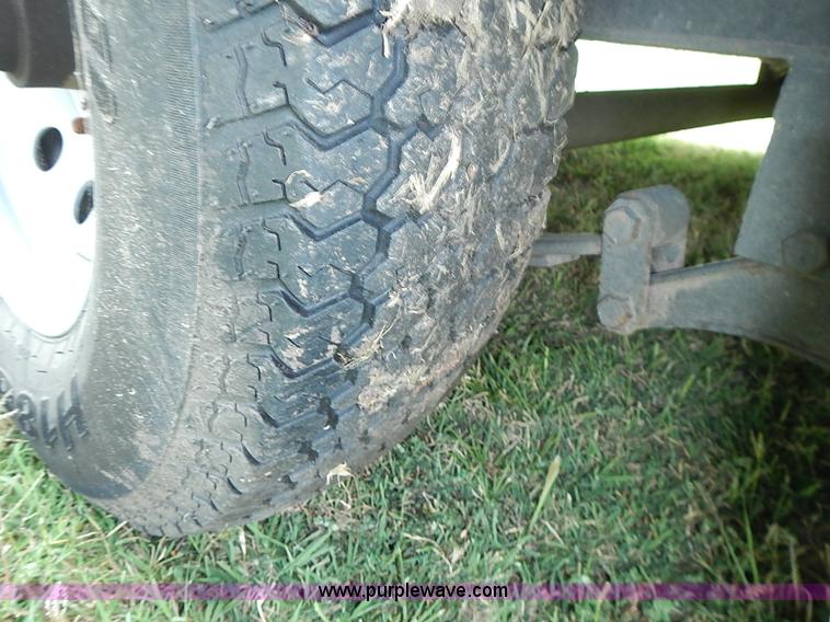 image for item I3534 2013 Hurricane enclosed cargo trailer