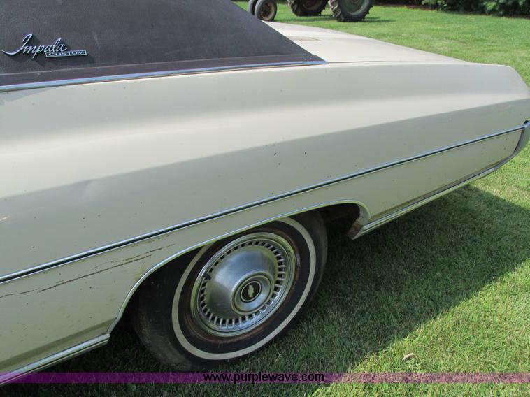 image for item I4138 1971 Chevrolet Impala