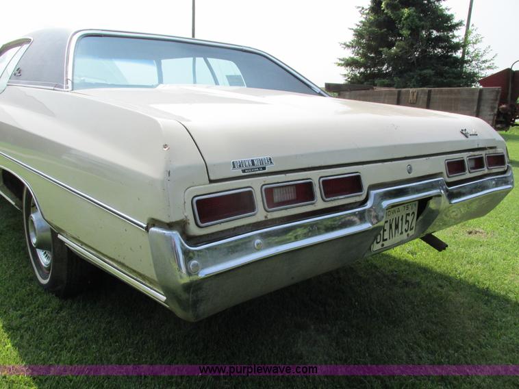 image for item I4138 1971 Chevrolet Impala