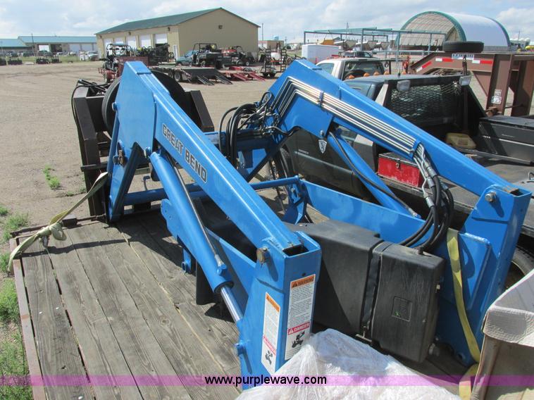 image for item I6197 1999 New Holland TS110 MFWD tractor