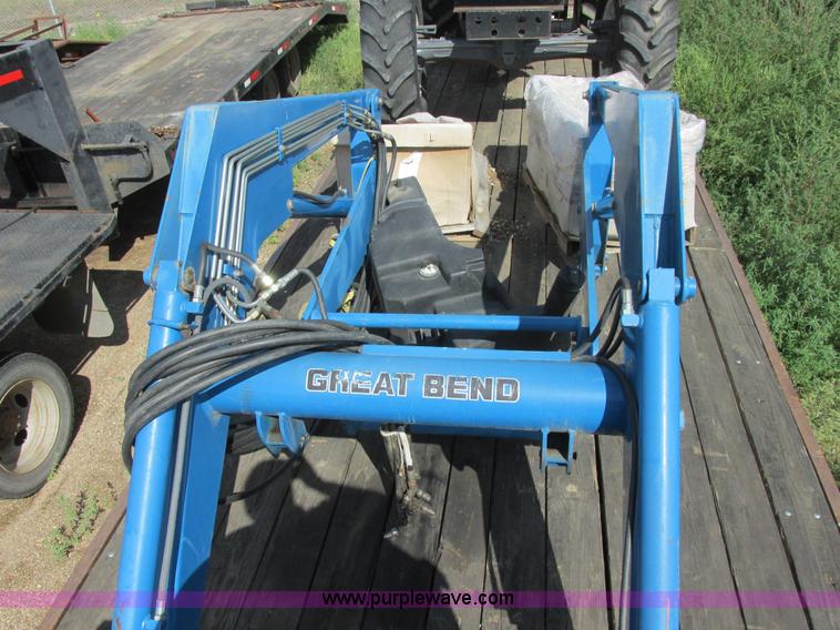 image for item I6197 1999 New Holland TS110 MFWD tractor