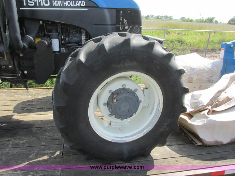 image for item I6197 1999 New Holland TS110 MFWD tractor