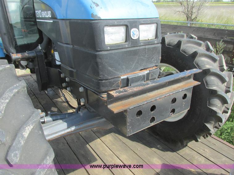 image for item I6197 1999 New Holland TS110 MFWD tractor