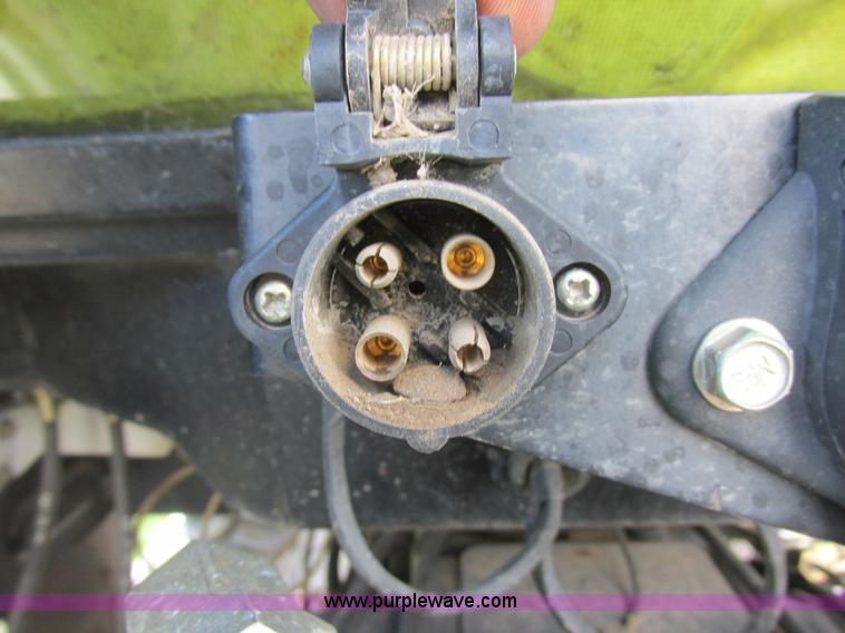 image for item I6197 1999 New Holland TS110 MFWD tractor