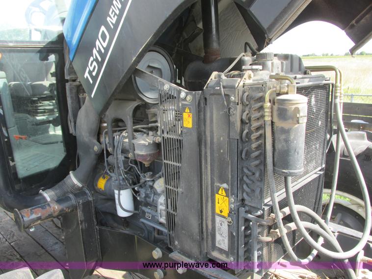 image for item I6197 1999 New Holland TS110 MFWD tractor