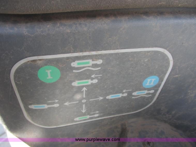 image for item I6197 1999 New Holland TS110 MFWD tractor