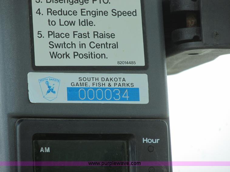 image for item I6197 1999 New Holland TS110 MFWD tractor